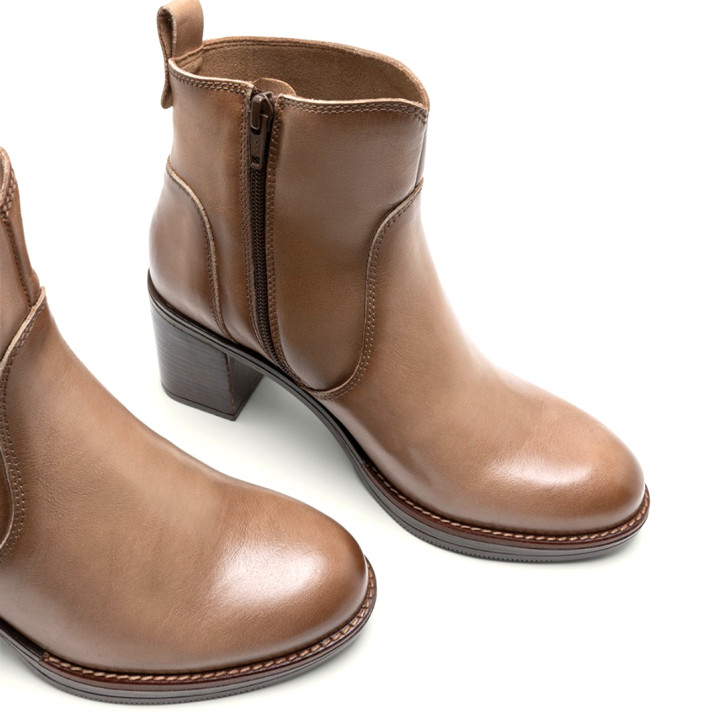 BOTINES DE PIEL DE TACÓN MOKA RAQUEL PORRONET - Querol online