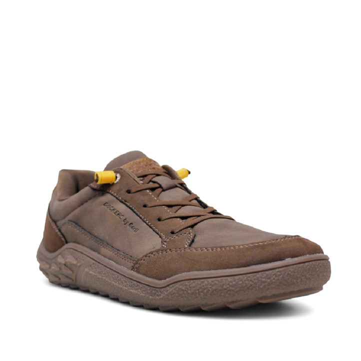 Sabatilles esportives DOCKERS marrons amb cordons elàstics i detall groc barefoot - Querol online