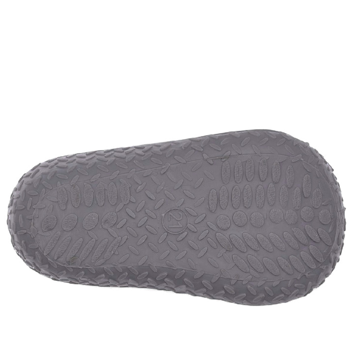 Zapatillas casa Chicco taipei grises estilo calcetín con ovnis y dinosaurios - Querol online