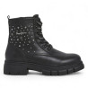 Botines Pepe Jeans lillie life negras con suela track y tachuelas de estrellas