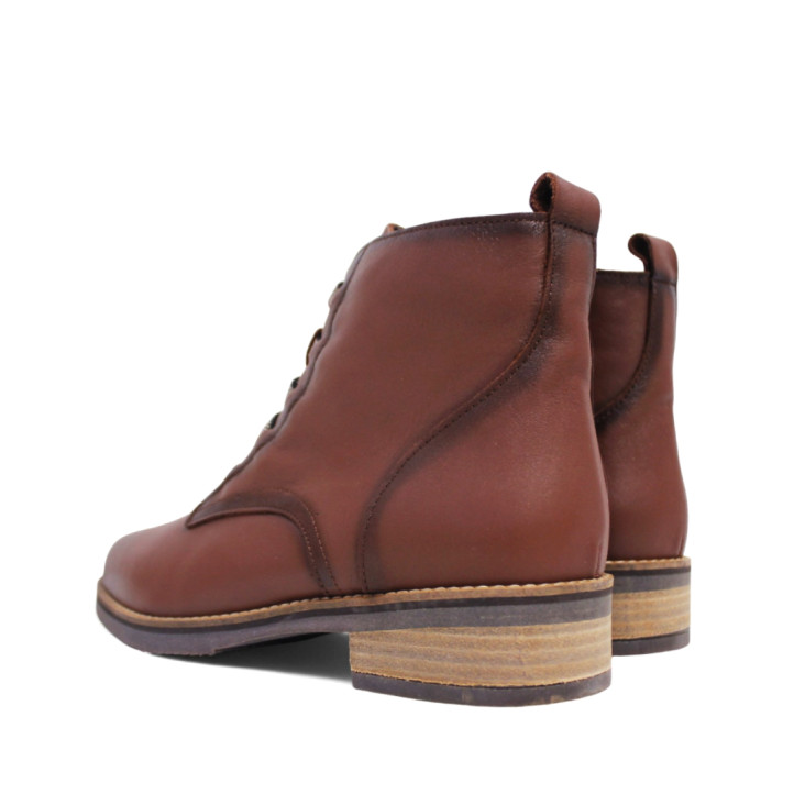 Botins plans Redlove indira marrons amb cordons elàstics de pell - Querol online