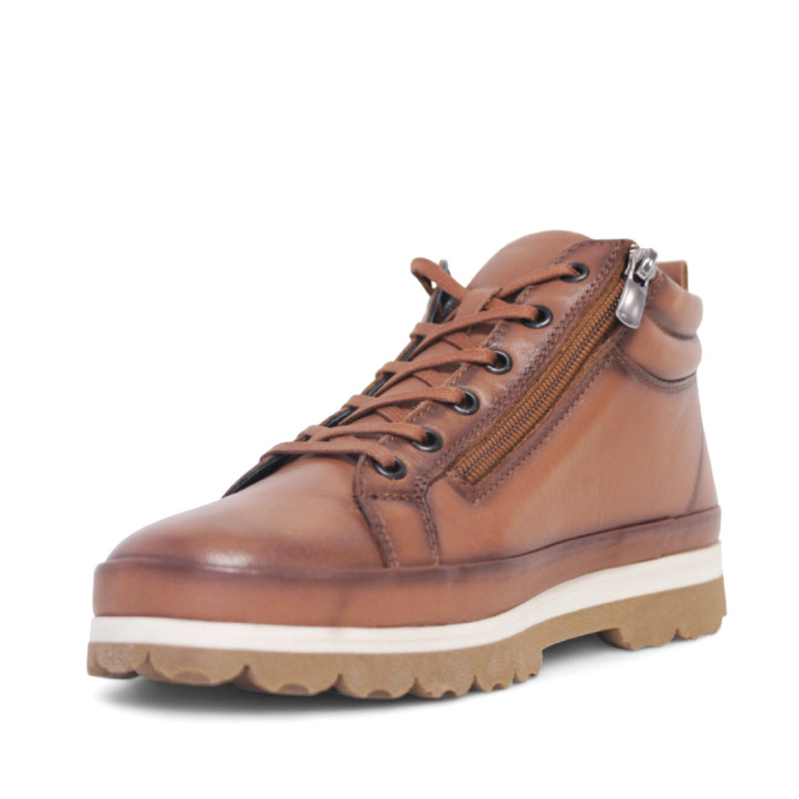 Botines planos 48H marrones con detalle blanco en la suela y cremallera lateral de piel - Querol online
