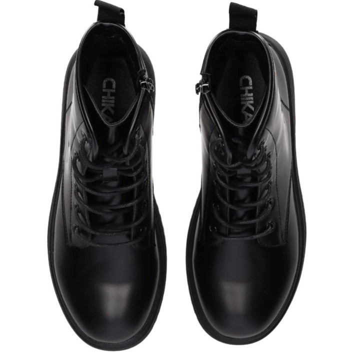 Botines planos Chika 10 filadelfia 01 negras estilo militar - Querol online
