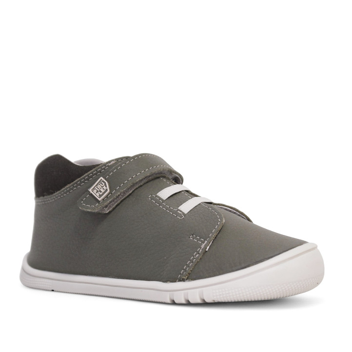 Botines Pirufin verde con cordón elástico y velcro respetuosos - Querol online