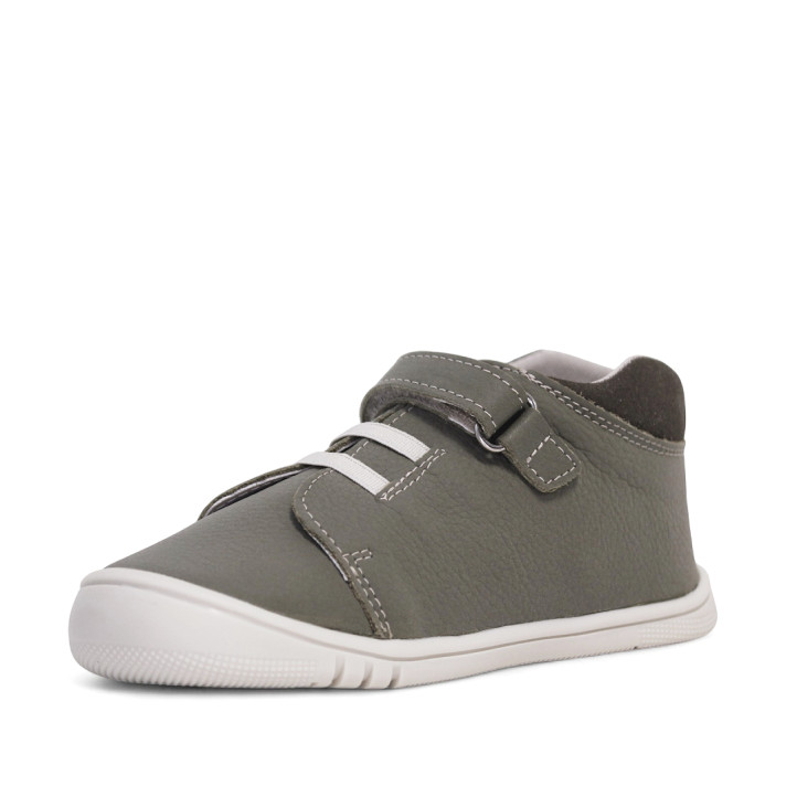 Botines Pirufin verde con cordón elástico y velcro respetuosos - Querol online