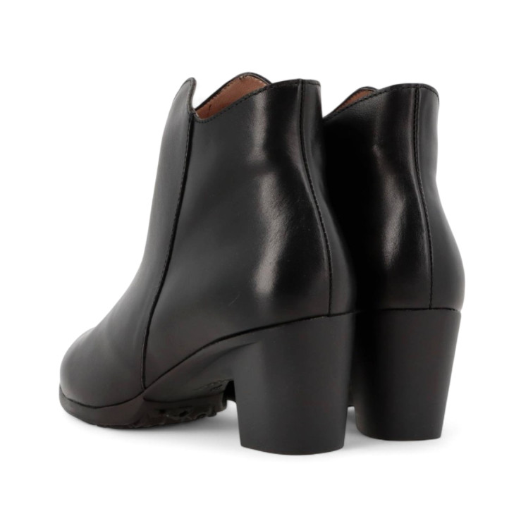 Botins de taló Wonders velvet negres amb tall asimètric a la canya - Querol online