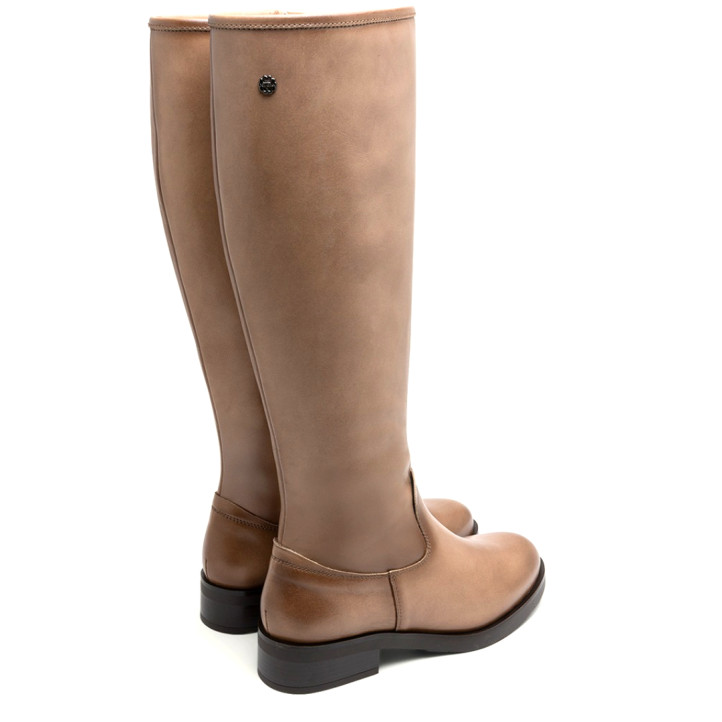 BOTAS ALTAS DE PIEL TAUPE CON CREMALLERA BELÉN PORRONET - Querol online