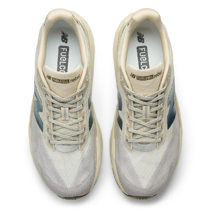 Zapatillas deportivas New Balance fuelcell rebel v5 shipyard con arid stone y silver metallic para mujer - Querol online