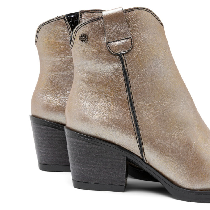 BOTINES COWBOY DE PIEL METALIZADA PLATINO FÁTIMA PORRONET - Querol online