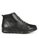 Botines planos Fluchos susan negros de piel con cordones elásticos y tachuela decorativa - Querol online