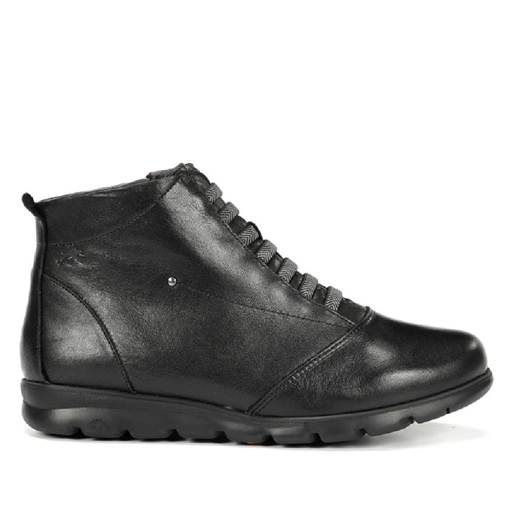 Botines planos Fluchos susan negros de piel con cordones elásticos y tachuela decorativa - Querol online