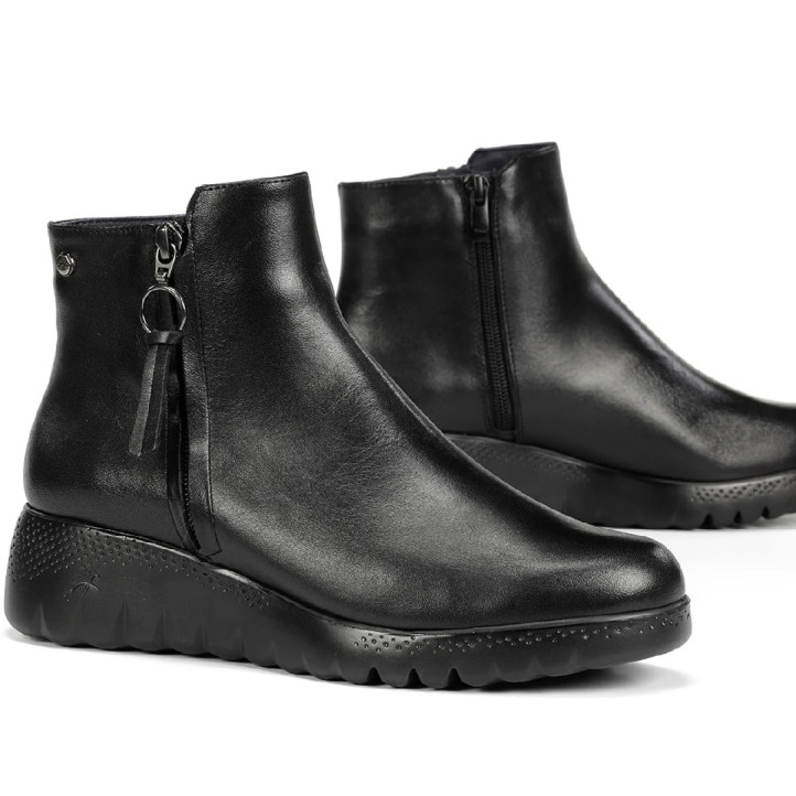 Botines planos Fluchos live negros de piel con suela con textura - Querol online