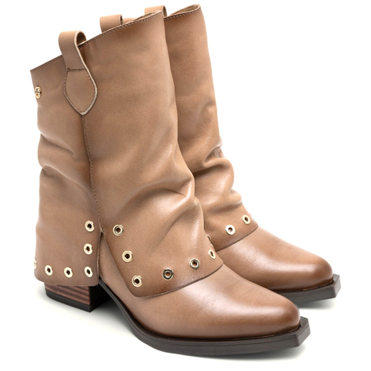 BOTAS DOBLE FAZ DE PIEL TAUPE CON TACHUELAS FLAVIA PORRONET - Querol online