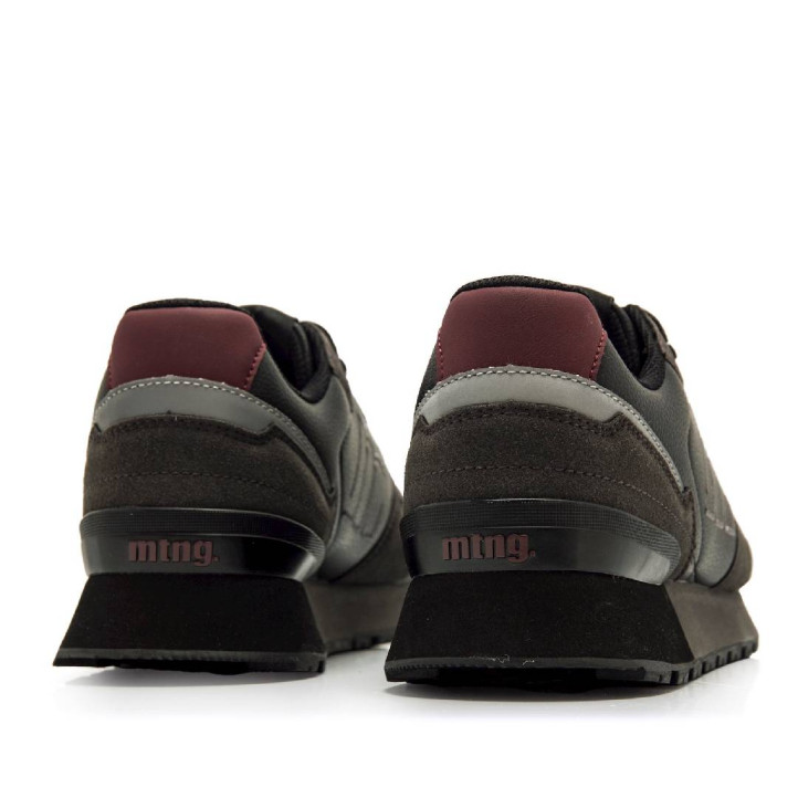 Zapatillas deportivas Mustang joggo classic negras de inspiración retro running - Querol online