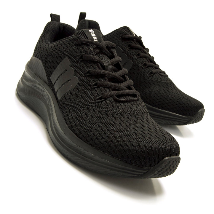 Zapatillas deportivas Mustang somo negras con cordones a juego - Querol online