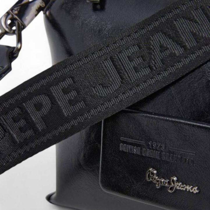 Bolso Pepe Jeans edith glossy negro estilo bandolera - Querol online