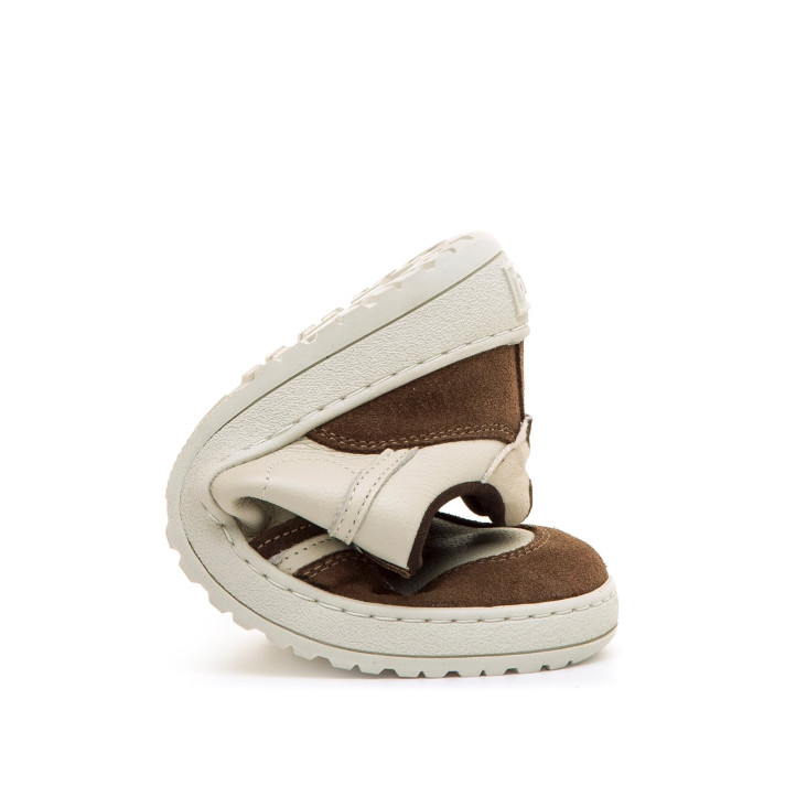 DEPORTIVAS DE MUJER MUSTANG FREE-ALASK MARRON 60950 61462 - Querol online