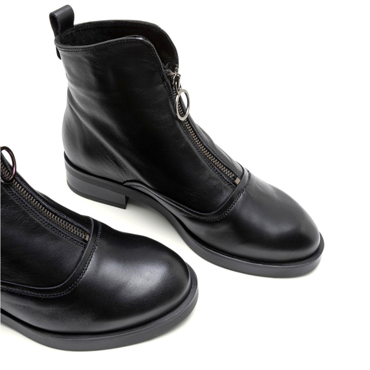 BOTINES DE PIEL NEGROS CON CREMALLERA CENTRAL BEATRIZ PORRONET - Querol online