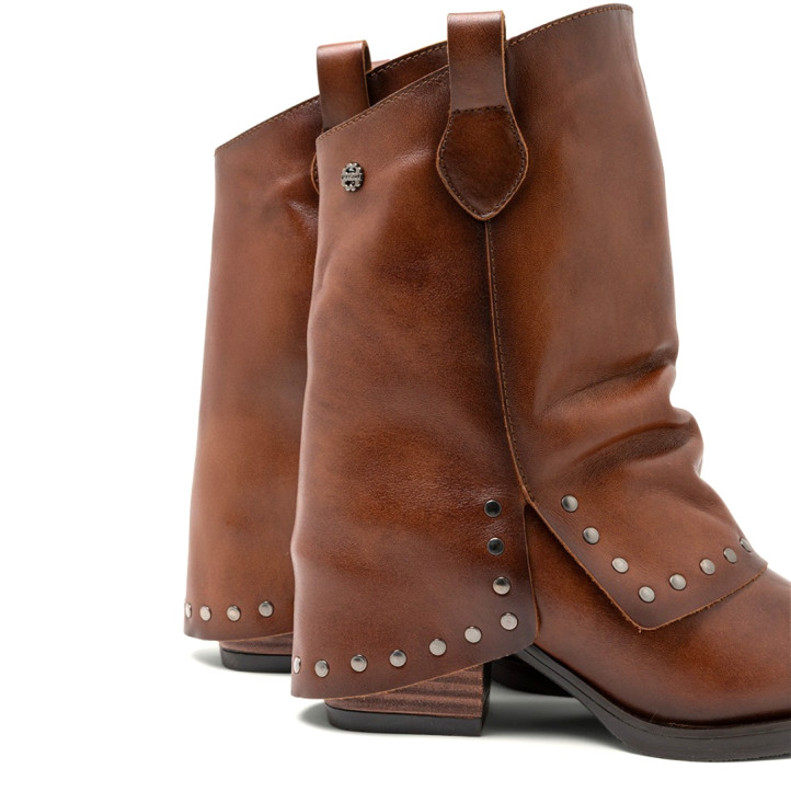 BOTAS DOBLE FAZ DE PIEL CUERO CON TACHUELAS FIORELLA PORRONET - Querol online