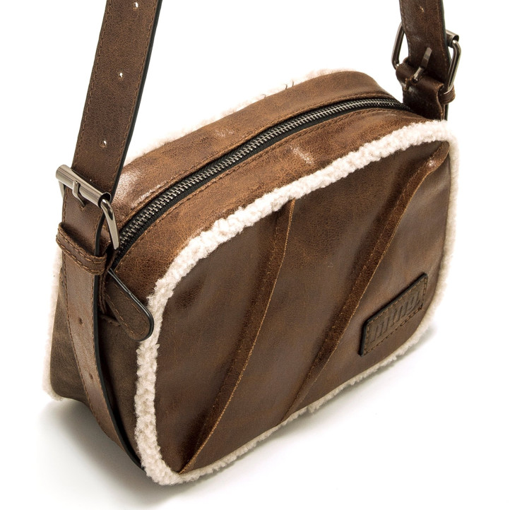 COMPLEMENTOS DE MUJER MUSTANG WOLLY MARRON WOLLY 61189 - Querol online