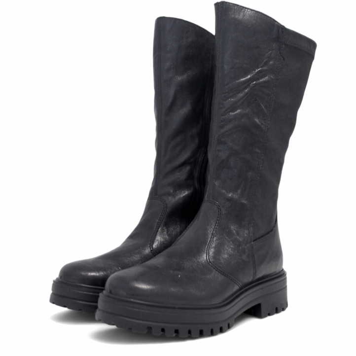 Botas planas Imac negras con paneles y costuras y suela track - Querol online