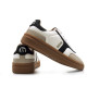 Zapatillas urban Mustang cumbia blancas con detalles en negro y beige - Querol online