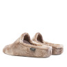Sabatilles casa CM Confort beix de pèl suau amb brodat decoratiu