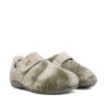 Sabatilles casa CM Confort verdes de pèl suau amb tancament de velcro
