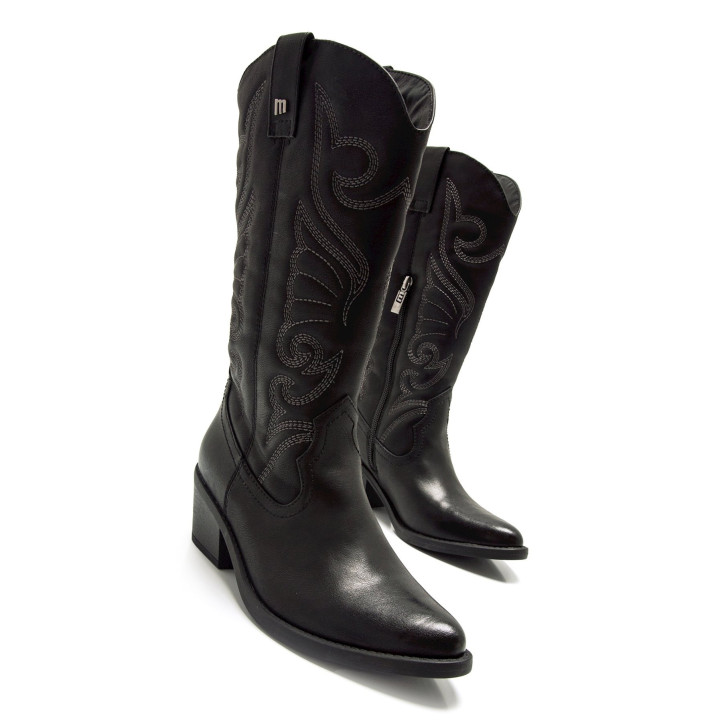 Botas planas Mustang tanubis negras estilo cowboy con bordados decorativos - Querol online