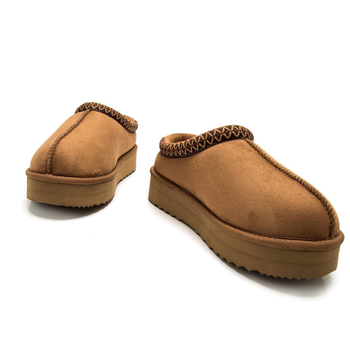 Esclops Mustang nivia marrons estil slipper amb plataforma - Querol online