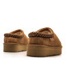 Zuecos Mustang nivia marrones tipo slipper con plataforma