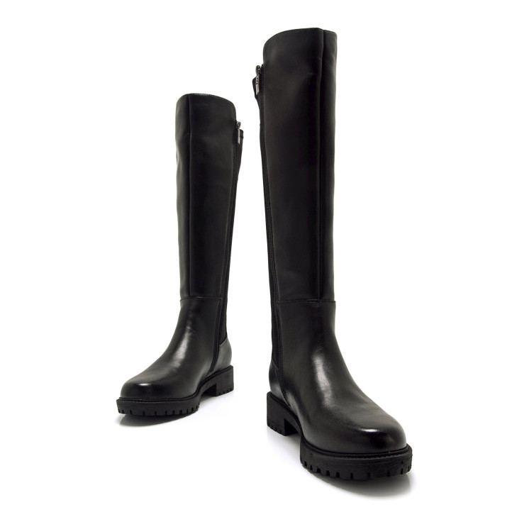 Botas planas Mustang campa negras con caña elástica - Querol online