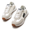 Zapatillas urban Mustang zinc blancas y grises con suela dentada caramelo