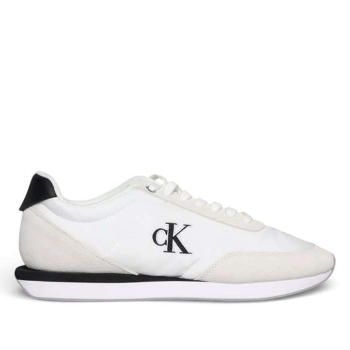 Zapatillas urban Calvin Klein retro runner blancas con detalles negros - Querol online