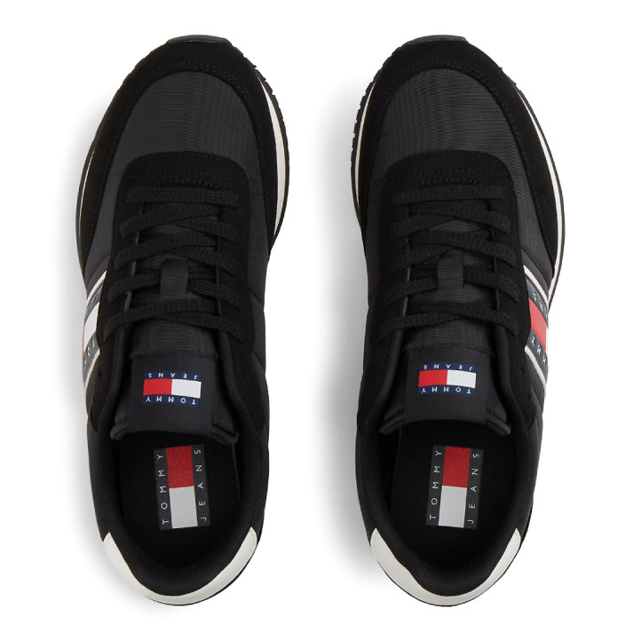 Sabatilles esportives Tommy Hilfiger negres amb logo i diferents textures - Querol online