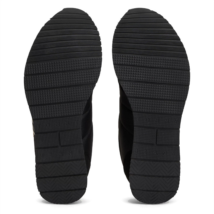 Sabatilles esportives Tommy Hilfiger negres amb logo i diferents textures - Querol online