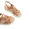 Sandalias cuña Porronet estela taupe con diseño en el empeine de piel
