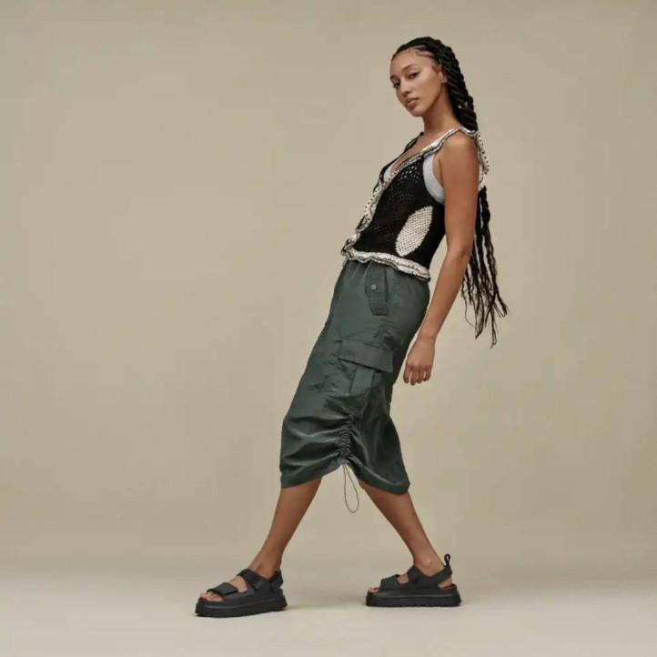 Sandalias plataformas UGG goldenglow black woman - Querol online