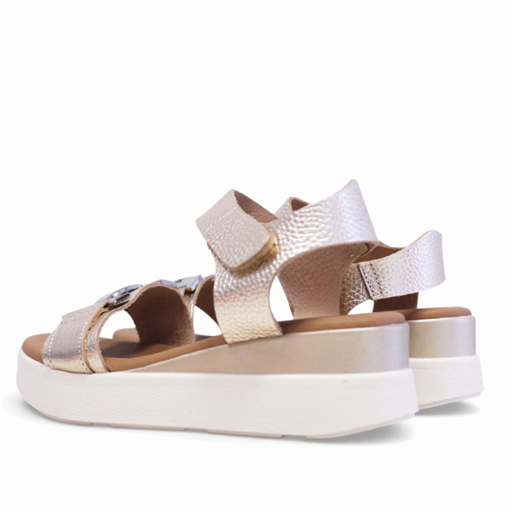 Sandalias cuña Redlove hana metalizadas con aplique plateado en la pala - Querol online