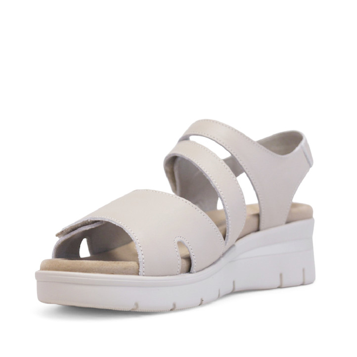Sandalias cuña Treintas beige con velcro y detalles con textura - Querol online