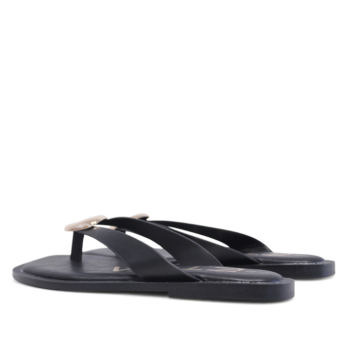 Sandalias planas ETIKA negras de dedo con abalorio plateado - Querol online