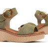 Sandalias cuña Fluchos nido verdes con hebilla efecto carey