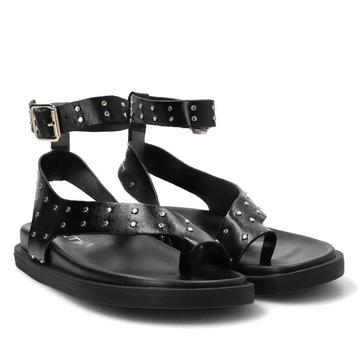 Sandalias planas Querol negras con tachulas y tiras al dedo y tobillo - Querol online