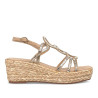 Sandalias cuña Alma en pena beige con tiras redondas con brillantes efecto espejo