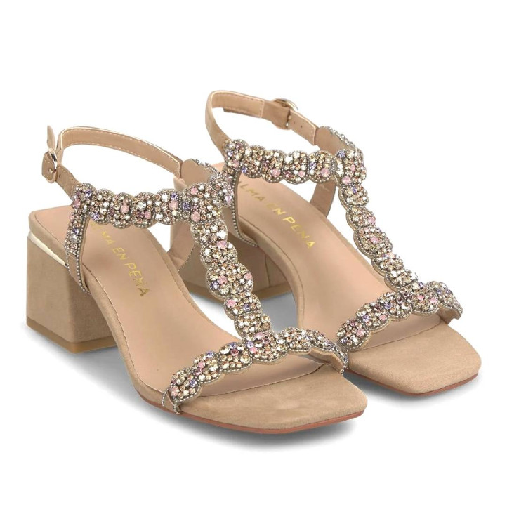 Sandalias tacón Alma en pena beige con tira en forma de t con pedrería - Querol online