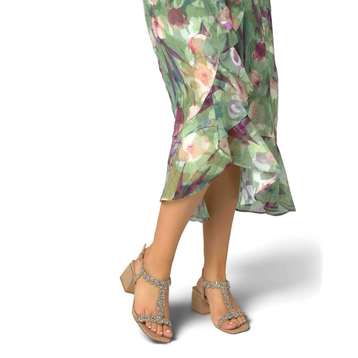 Sandalias tacón Alma en pena beige con tira en forma de t con pedrería - Querol online