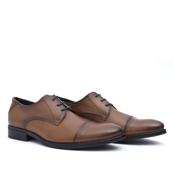 Zapatos vestir Baerchi astor marrones de corte clásico con costura delantera - Querol online