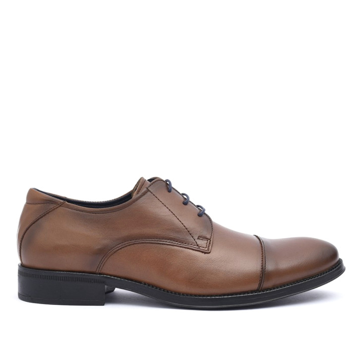 Zapatos vestir Baerchi astor marrones de corte clásico con costura delantera - Querol online