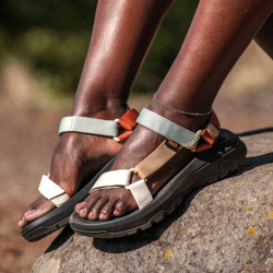 Sandalias planas Teva hurricane xlt3 neutral multi - Querol online