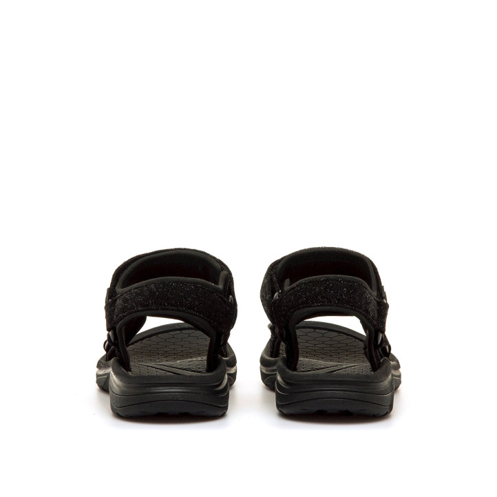 Sandalias planas Mustang solana negras con toque brillante estilo deportivo - Querol online